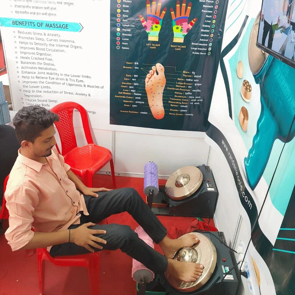 Kansya Thali Foot Massager with Basic Cushion by Vandana Tools (Model: KT03)